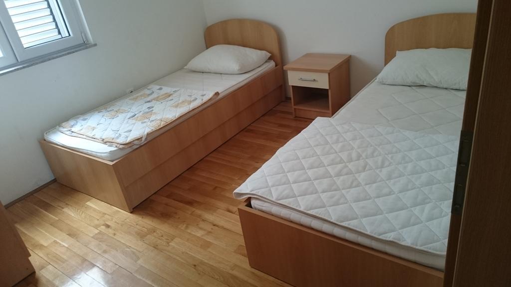 Apartment Tija Makarska Exteriör bild